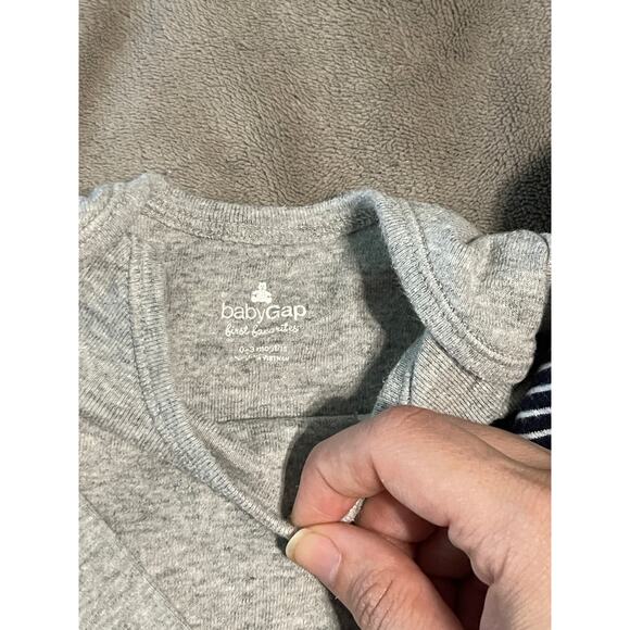 Bundle 0-3M Baby Clothes Neutral Unisex Layering Cotton Baby Gap 7 - Picture 4 of 4